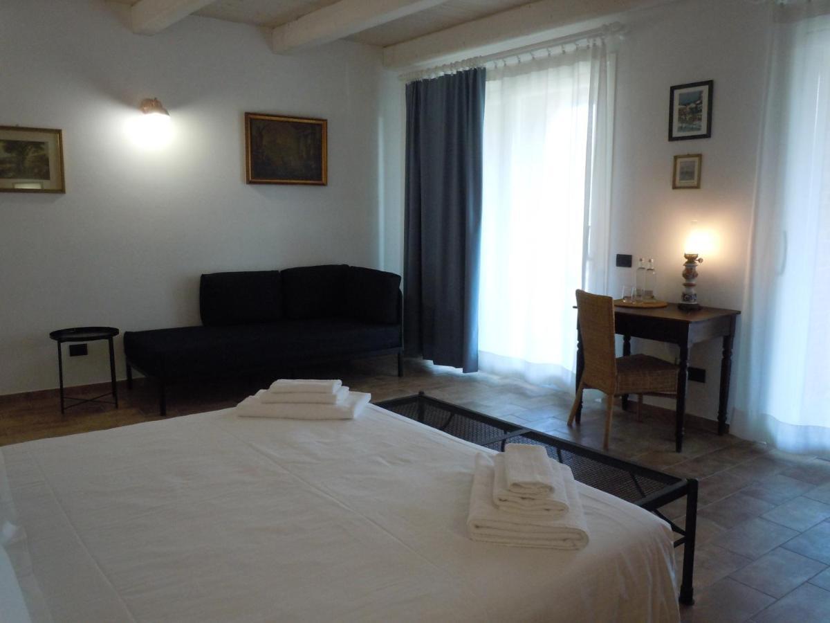Villa Antica Cascina Pilo Monchiero Esterno foto